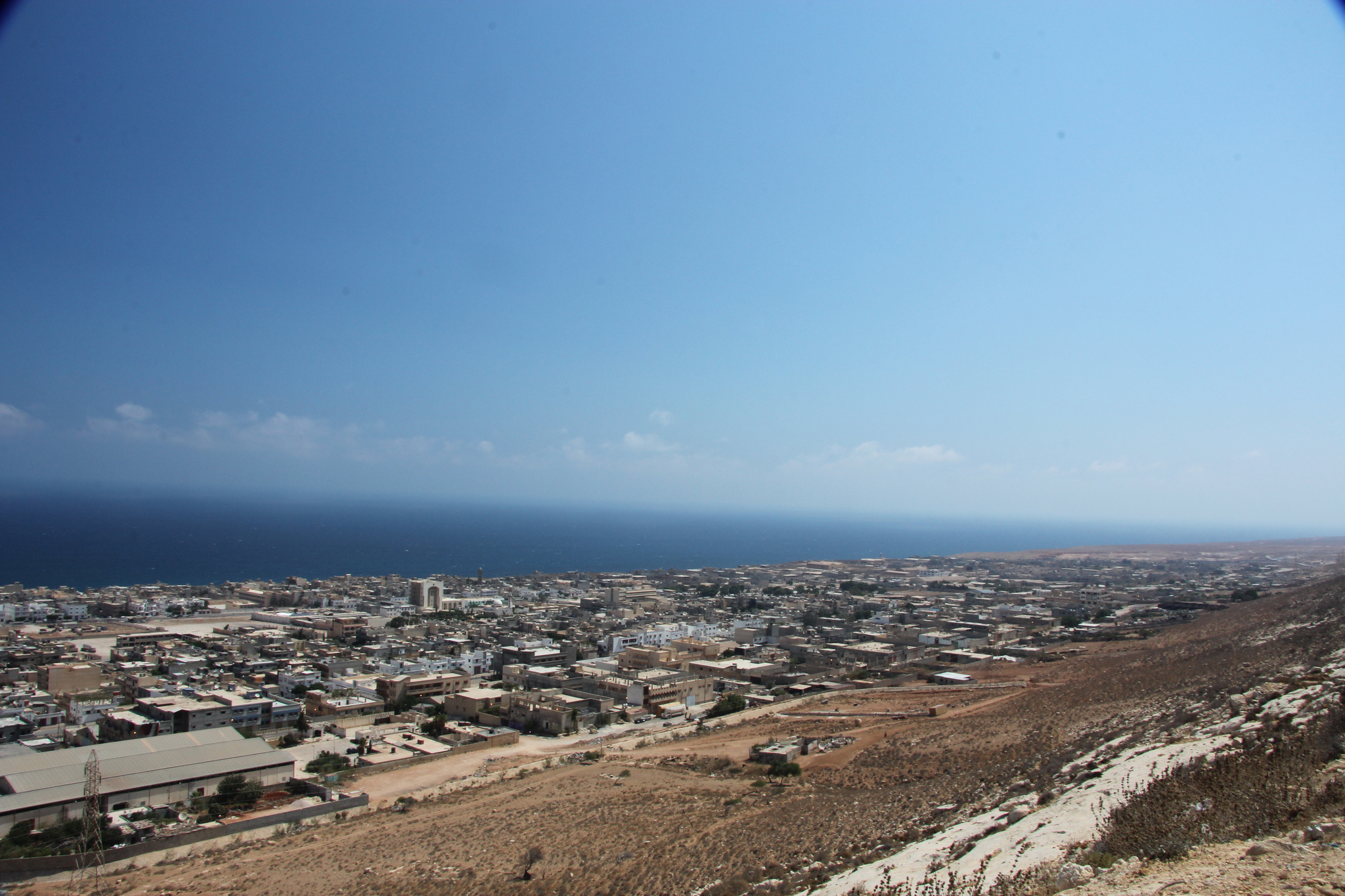 The Libyan costal city of Derna has been under militarily encirclement since July 2017. (Picture: Creative Commons)